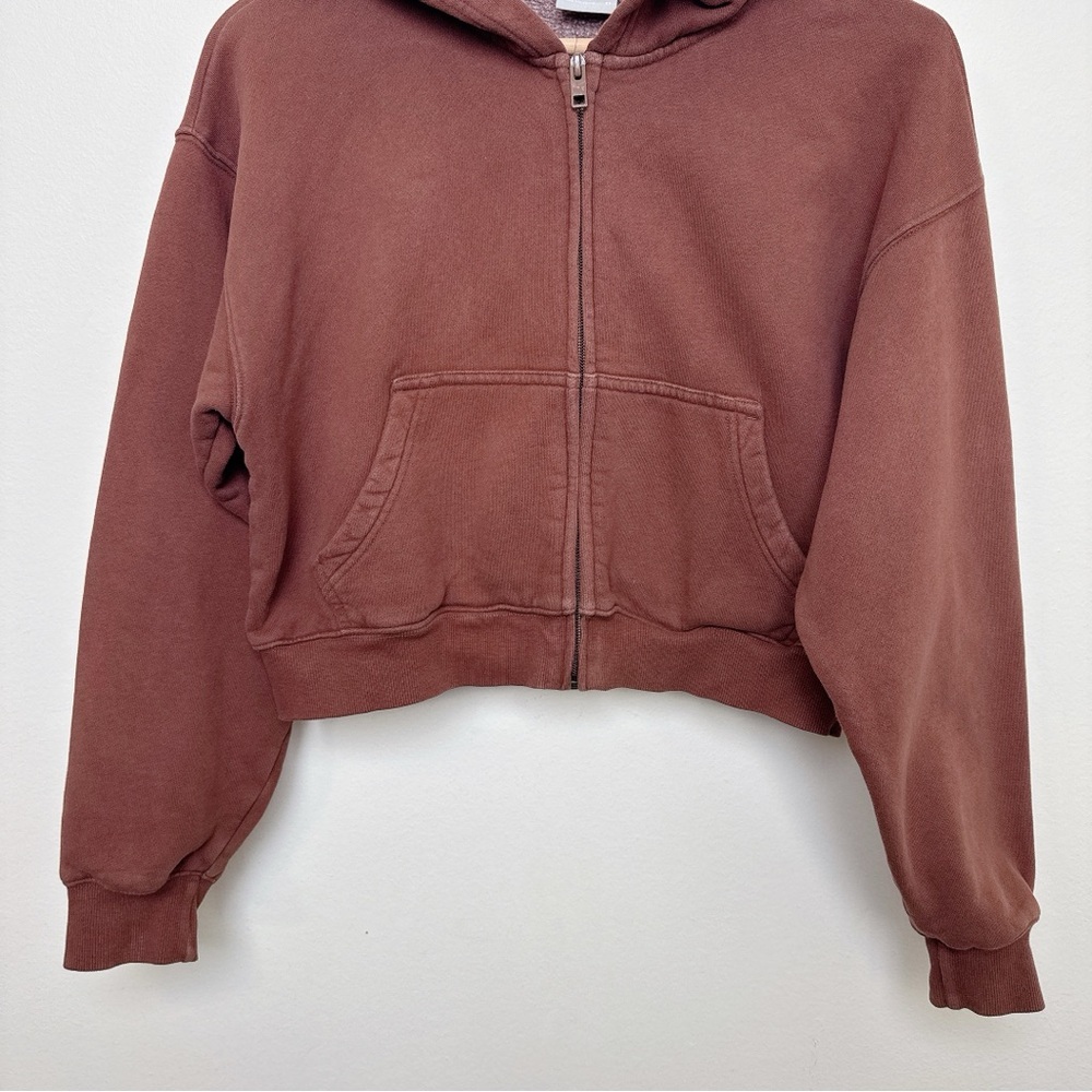 Aritzia TNA Womens Xsmall Cozy Fleece Perfect Zip-Up Hoodie in Cognac - Picture 5 of 11
